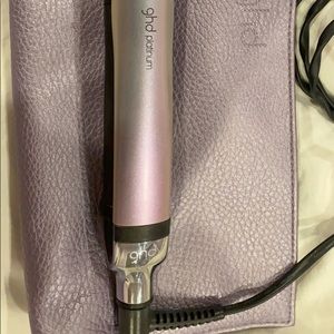 GHD hair straightener